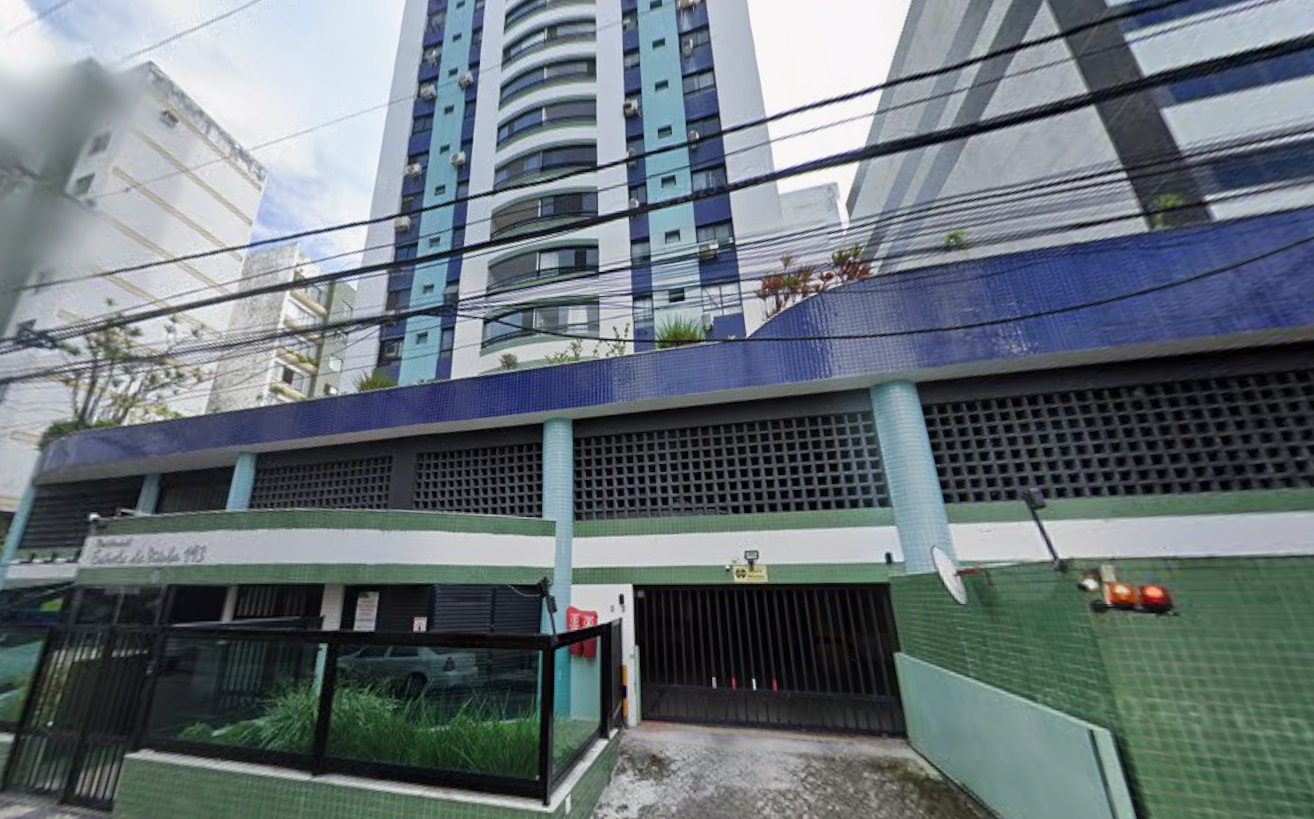 APARTAMENTO COM 139,97m² E 03 VAGAS